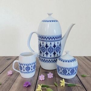 Hutschenreuther Hohenberg Porcelain Teapot, Cream Jug and Sugar Bowl